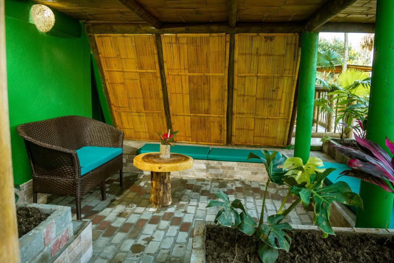 Uuttaaka Eco-Hotel Palomino Exterior photo