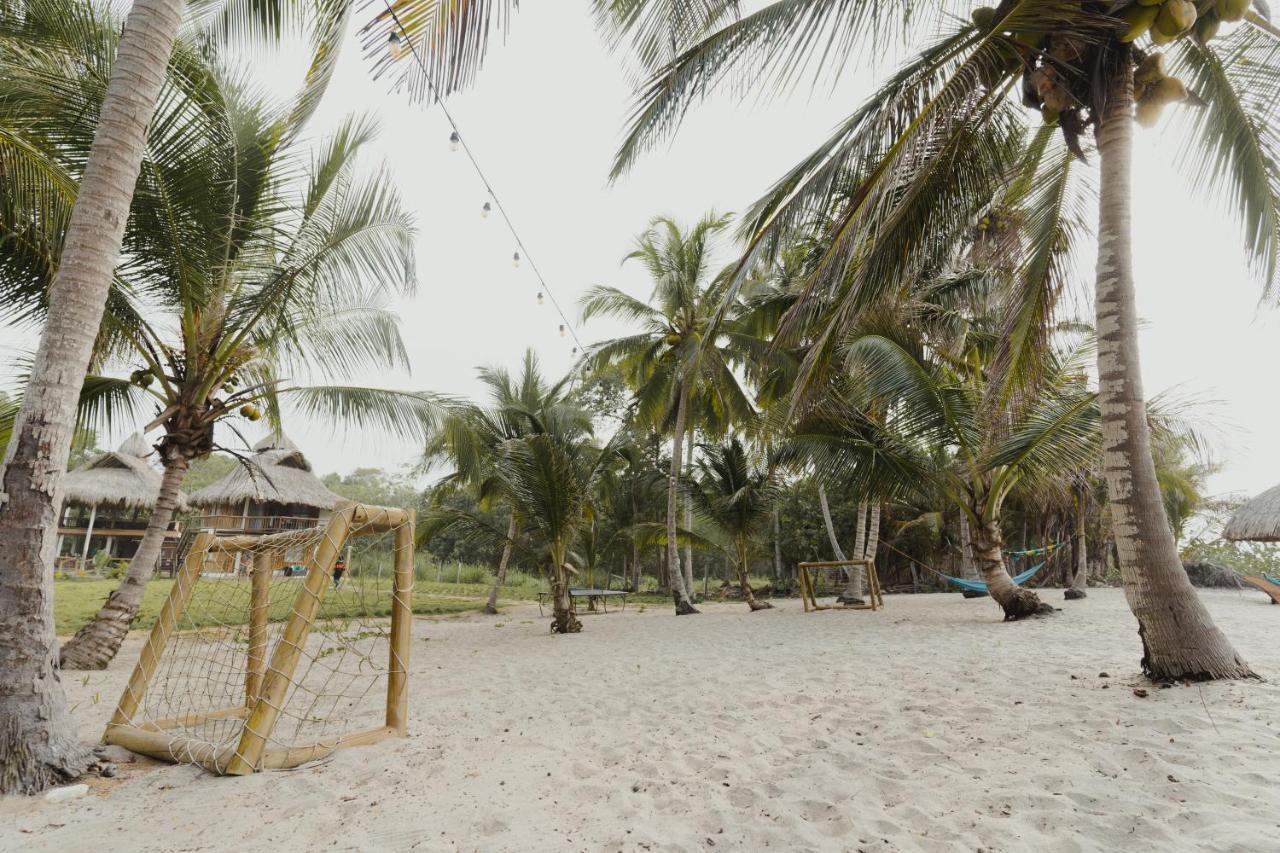 Uuttaaka Eco-Hotel Palomino Exterior photo