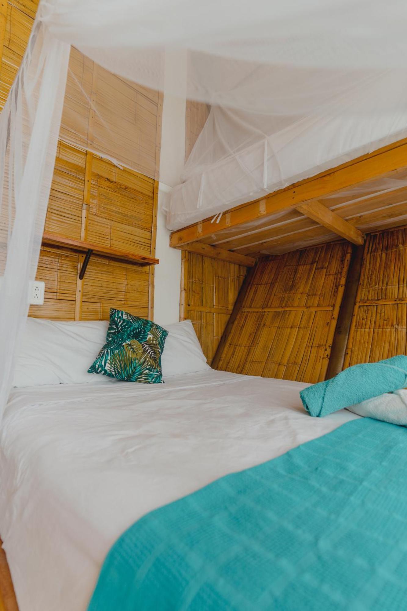 Uuttaaka Eco-Hotel Palomino Exterior photo