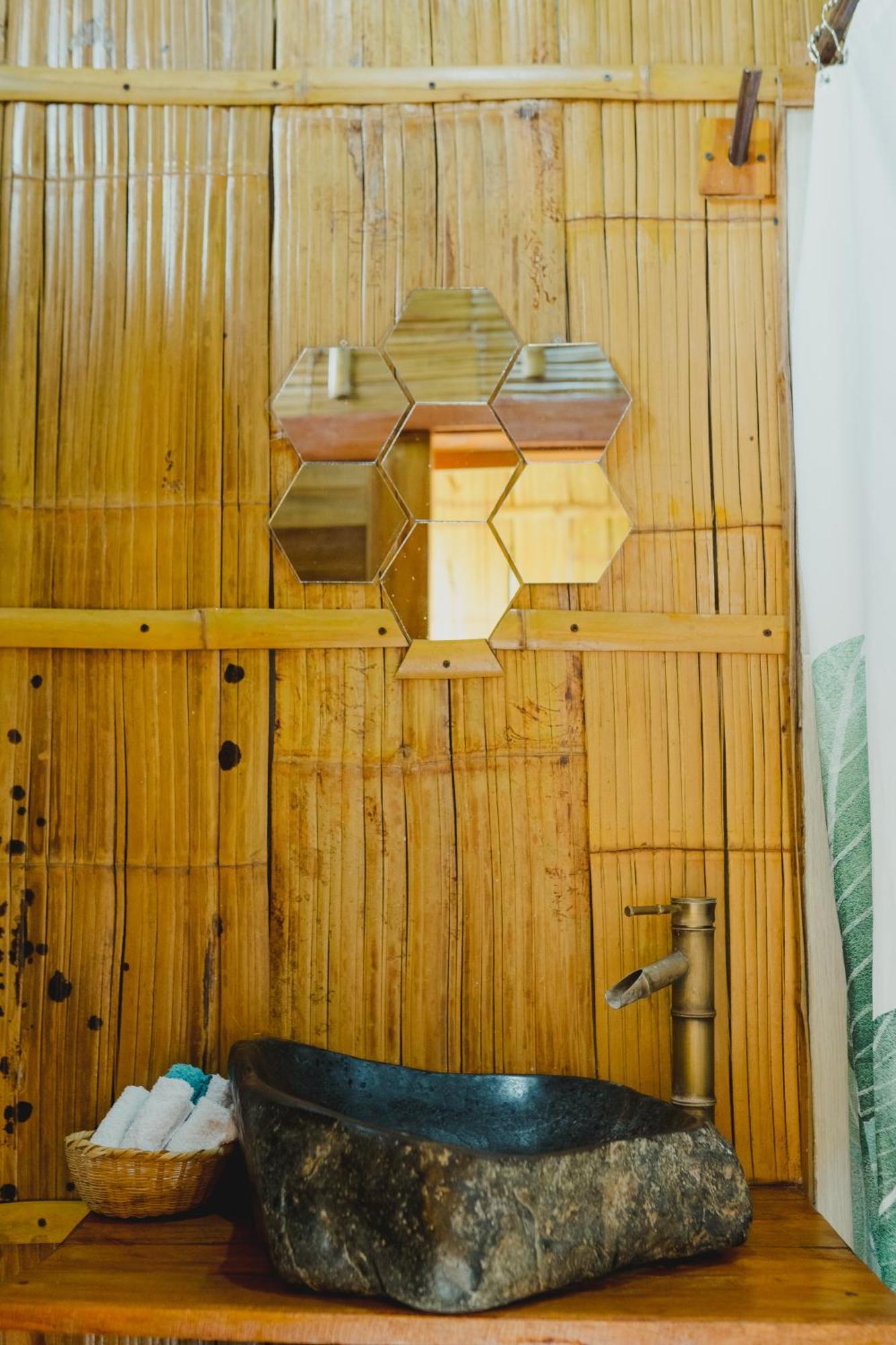 Uuttaaka Eco-Hotel Palomino Exterior photo